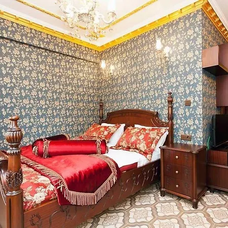 The First Ottoman İstanbul